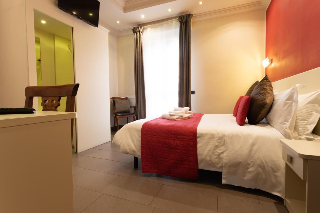Il Piccolo Piacenza Hotell Exteriör bild