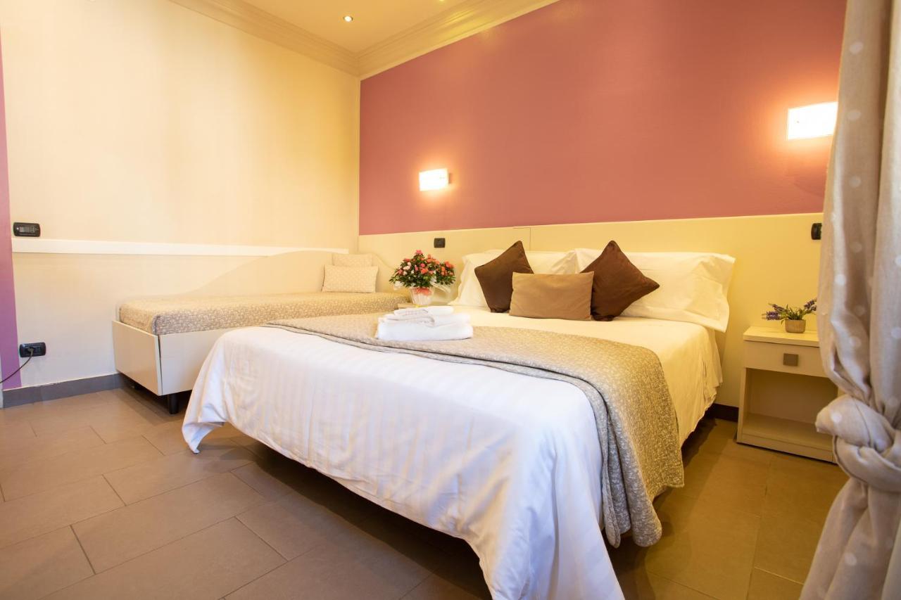 Il Piccolo Piacenza Hotell Exteriör bild