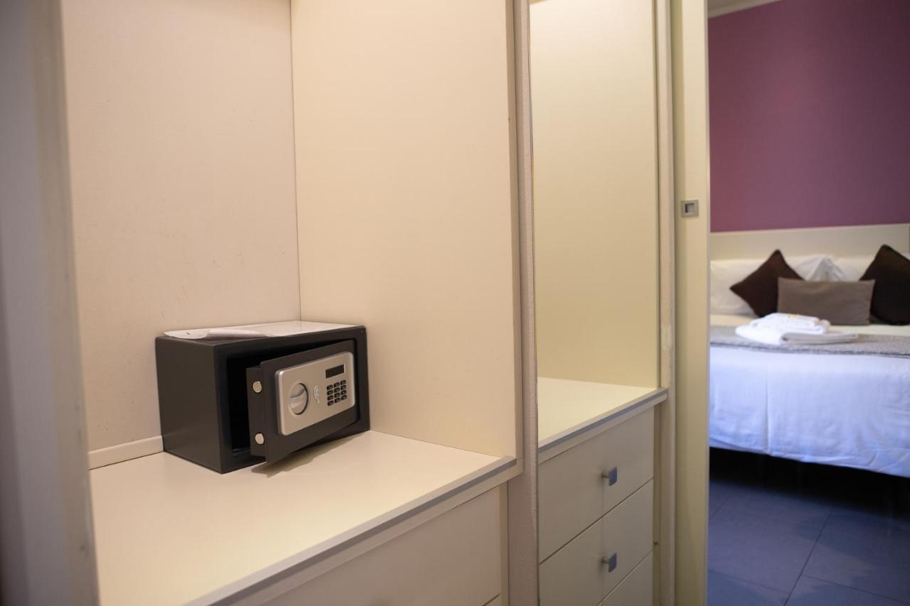 Il Piccolo Piacenza Hotell Exteriör bild