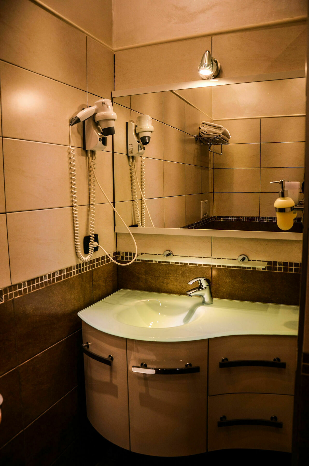 Il Piccolo Piacenza Hotell Exteriör bild